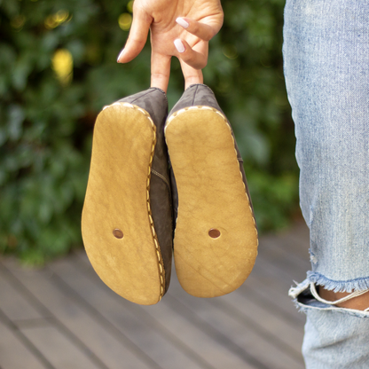 Handmade Grey Nubuck Earthing Shoes with Copper for Women