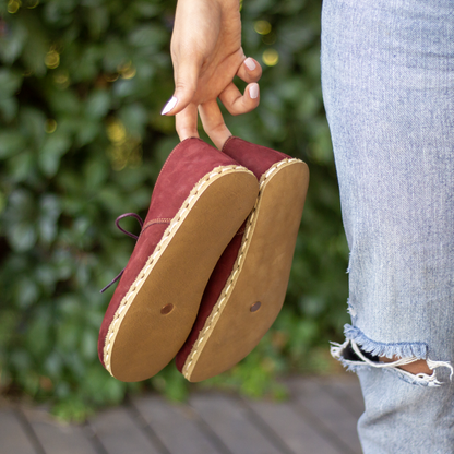 Earthing Shoes With Copper, Oxford Style Lace-up for Women, Burgundy Nubuck