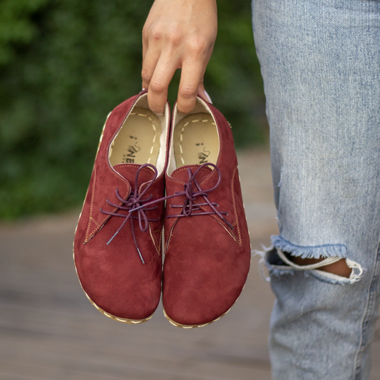 Earthing Shoes With Copper, Oxford Style Lace-up for Women, Burgundy Nubuck