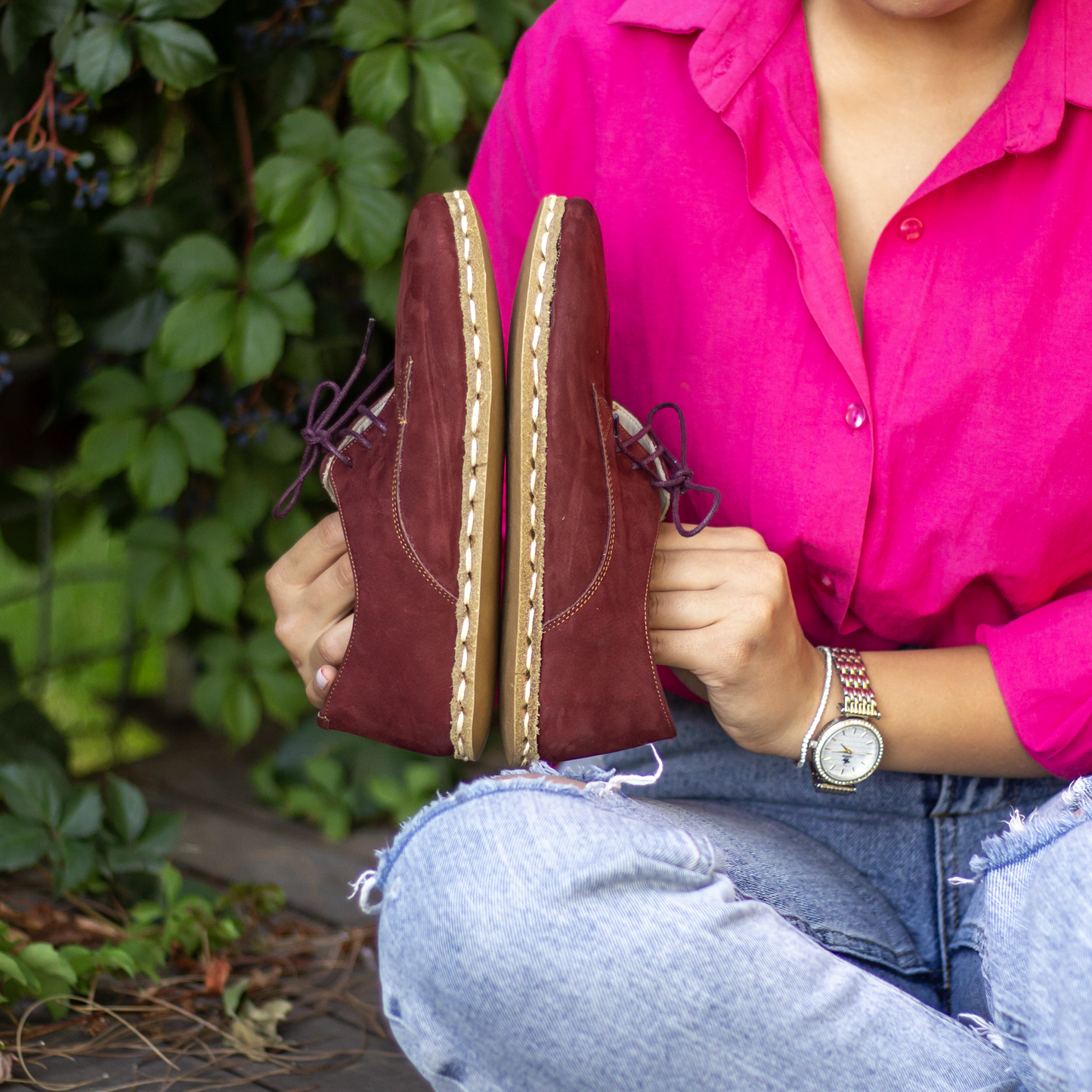 Earthing Shoes With Copper, Oxford Style Lace-up for Women, Burgundy Nubuck