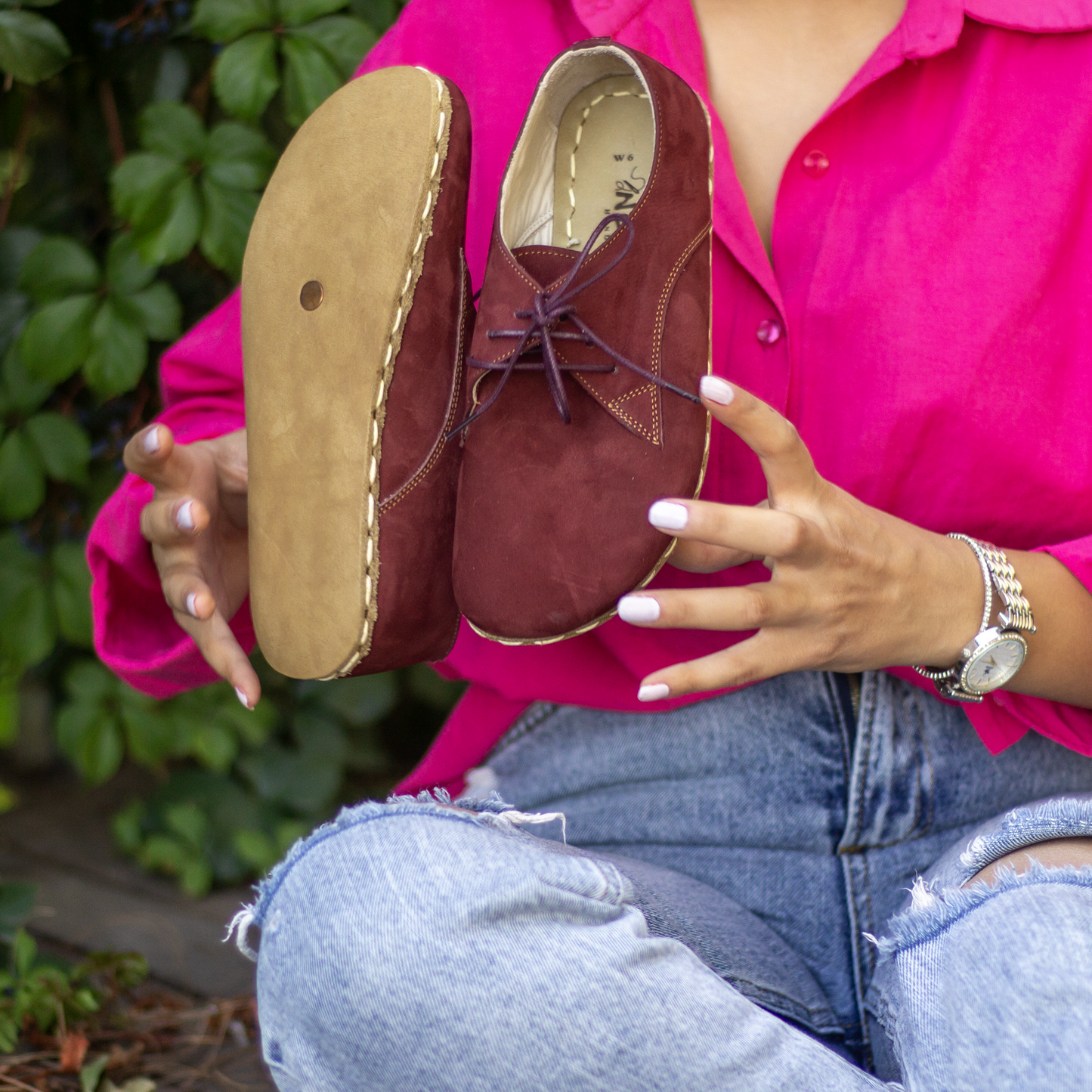 Earthing Shoes With Copper, Oxford Style Lace-up for Women, Burgundy Nubuck