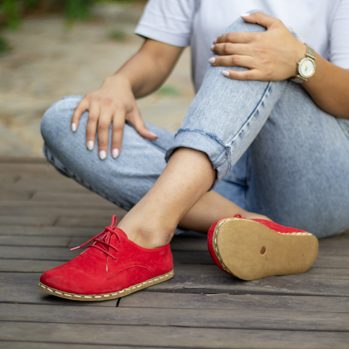 Earthing Shoes With Copper, Oxford Style Lace-up for Women, Red Nubuck