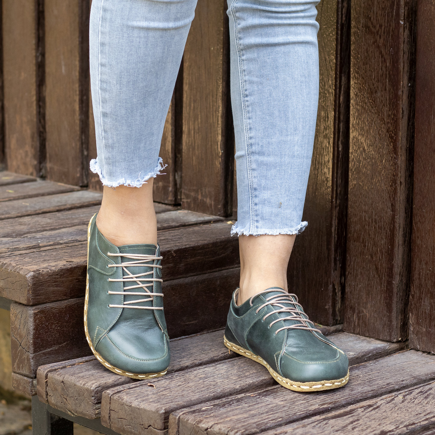 Barefoot Sport Shoes Handmade Women's Toledo Green Leather Earthing Sneakers