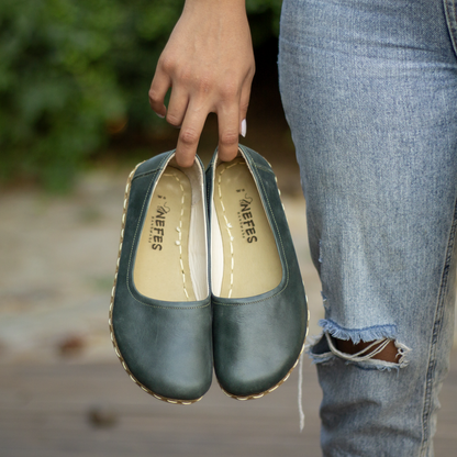 Handmade Barefoot Leather Shoes for Women in Toledo Green