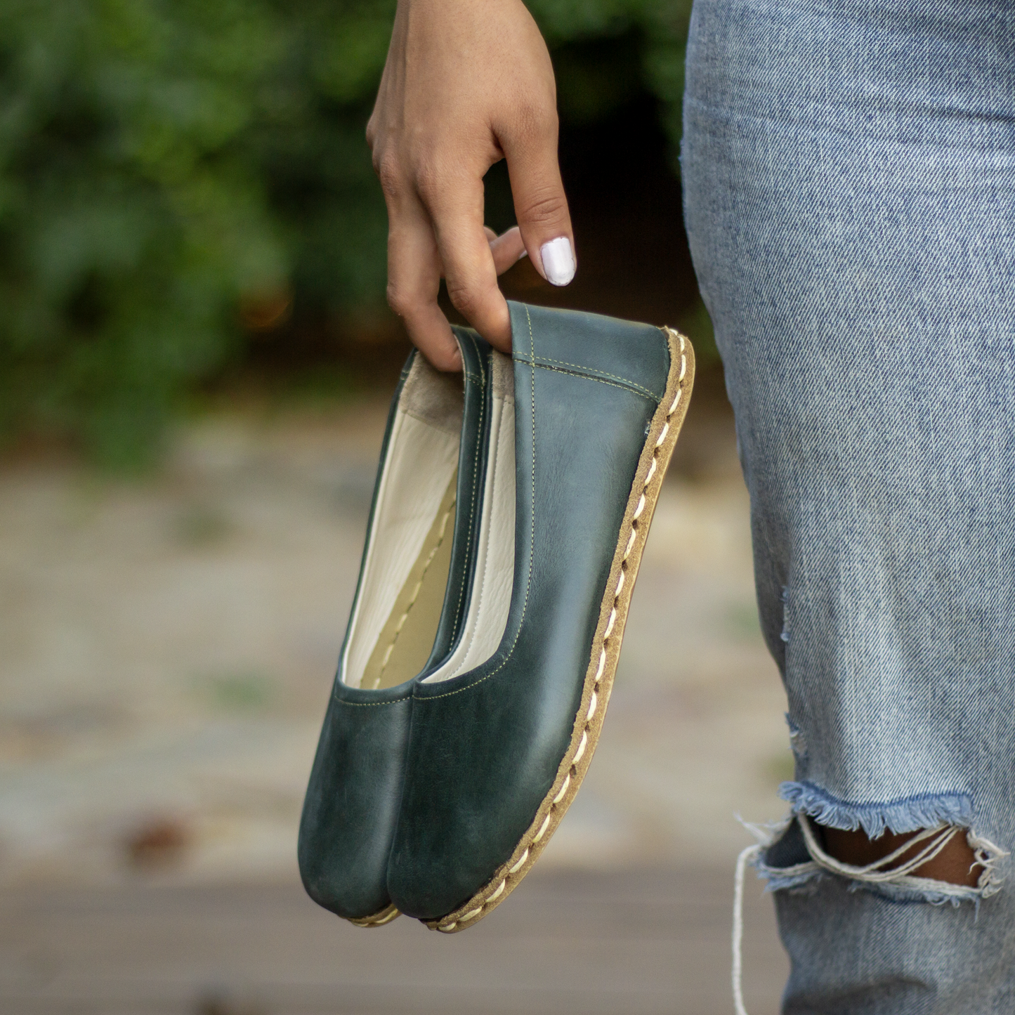 Handmade Barefoot Leather Shoes for Women in Toledo Green