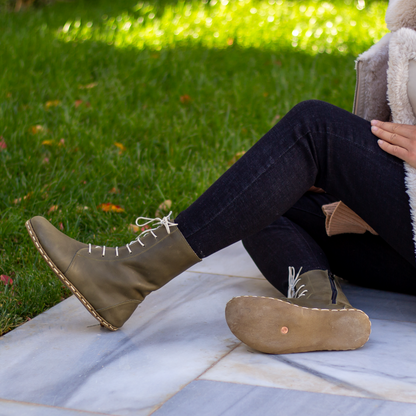 Barefoot Grounding Effect Olive Green Leather Boots For Women