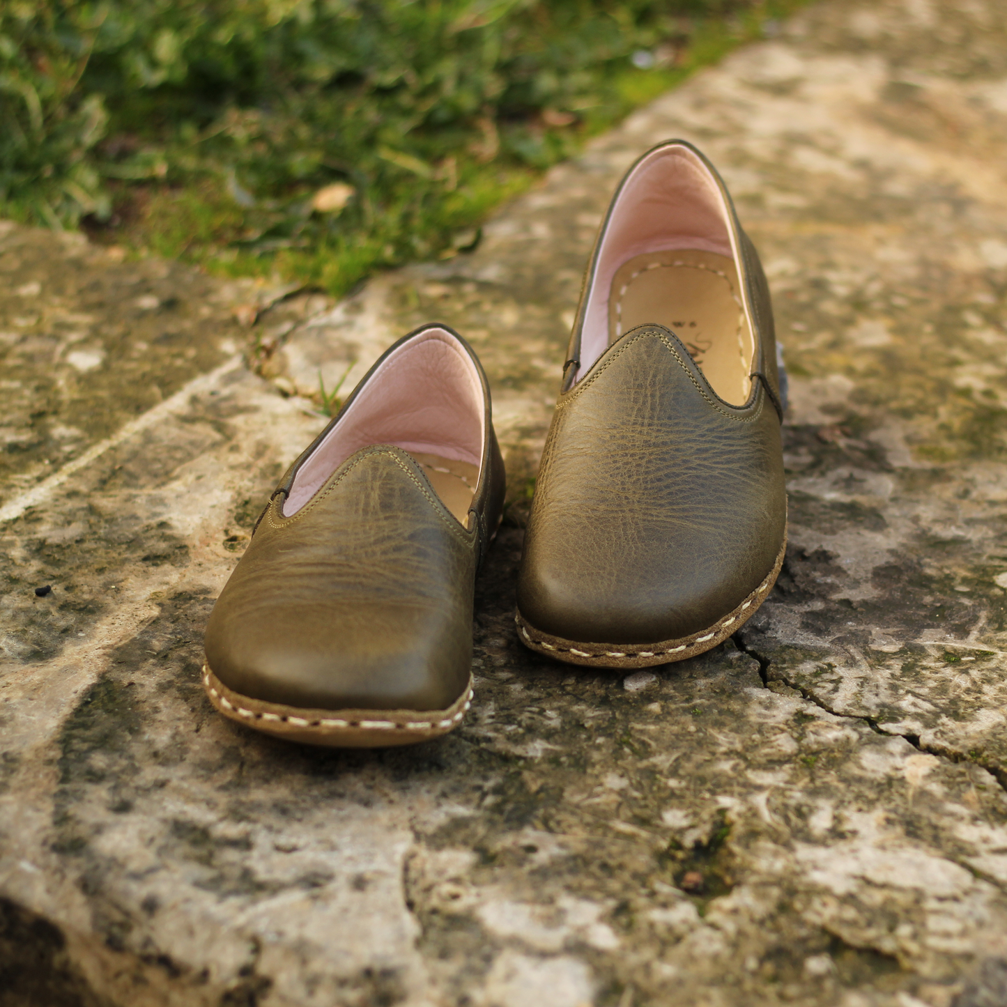 Barefoot Military Green Leather Shoes: Handmade For Men's