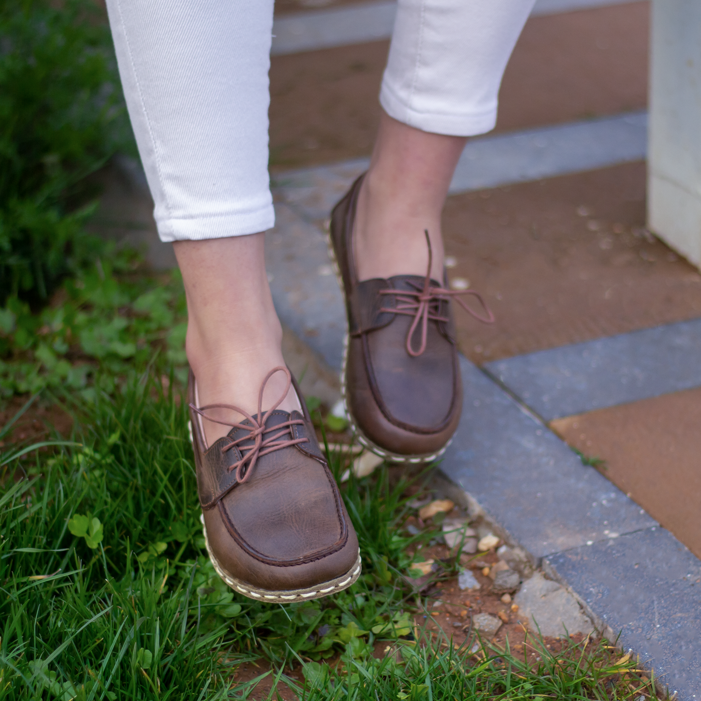 Classic Women's Leather Earthing Barefoot Shoes