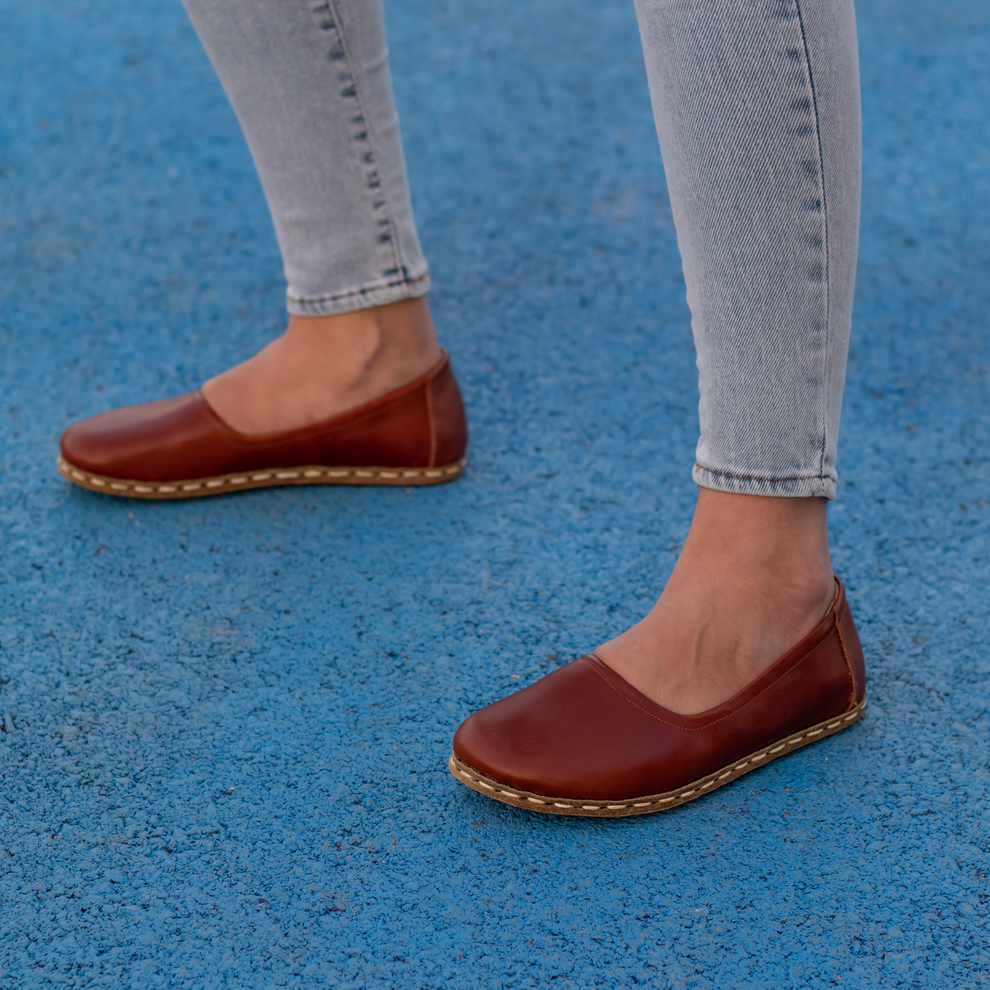 Handmade Barefoot Leather Shoes for Women in Tornado Brown