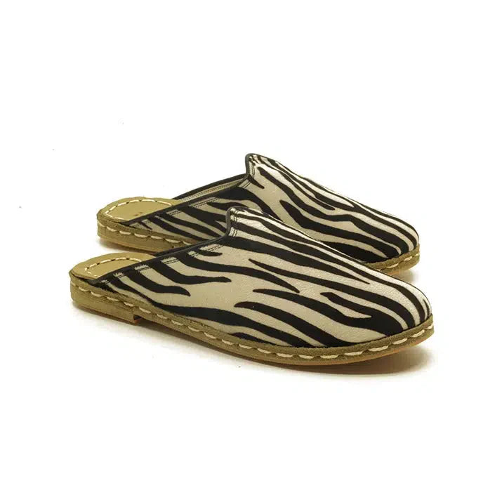 Closed Toe Leather Men's Slippers Zebra Print