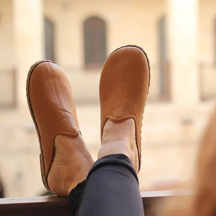 Closed Toe Leather Men's Slippers Light Brown