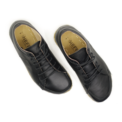 Men's Copper Rivet Earthing Leather Sneaker in Black